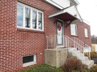 1438 Sunset Rd, Castleton, NY 12033