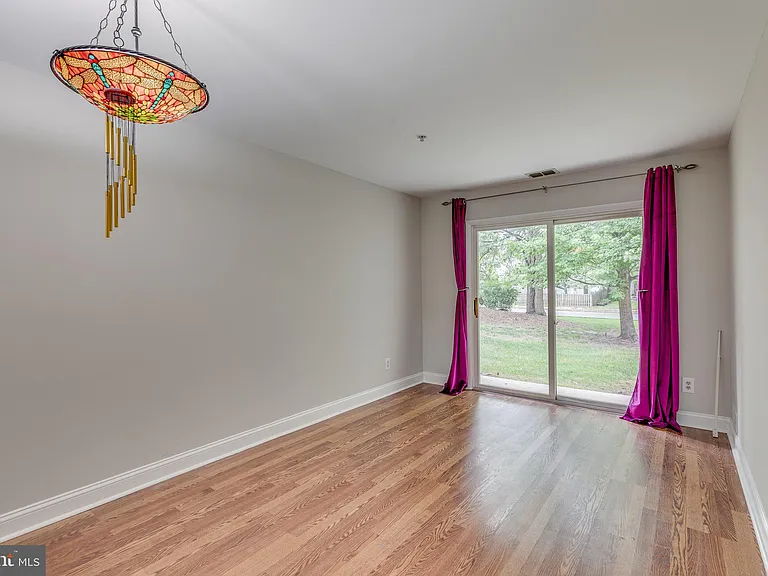 34 Foxglove Dr — Photo 8