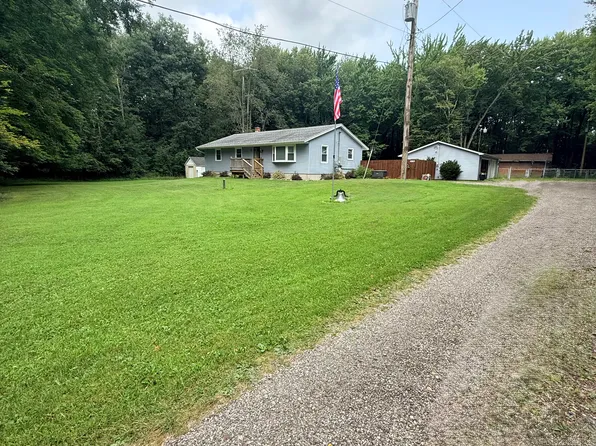 6036 Leora Ln, Jackson, MI 49201