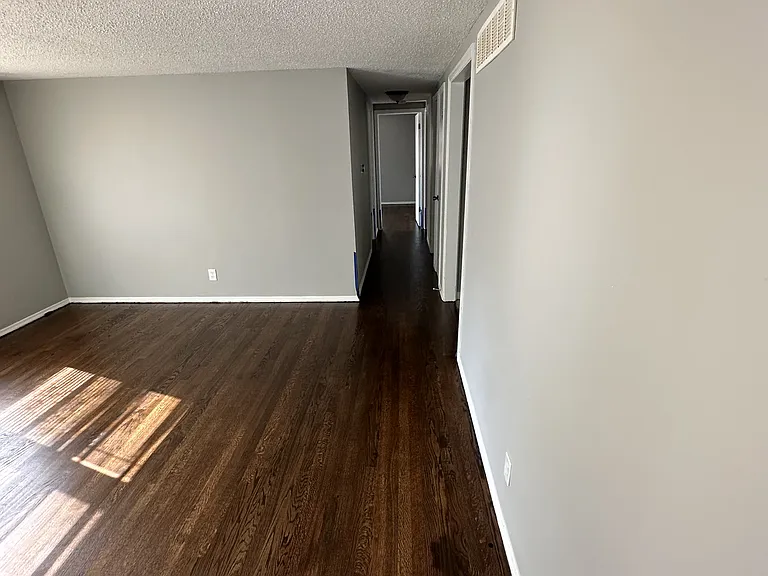 8724 N Jefferson St — Photo 5
