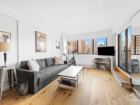3rd image of 310 W 56th St APT 12B
