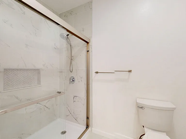 105 Webster St #1 — Photo 9