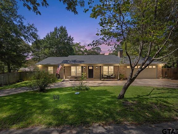 2nd image of 103 Grass Knoll Dr