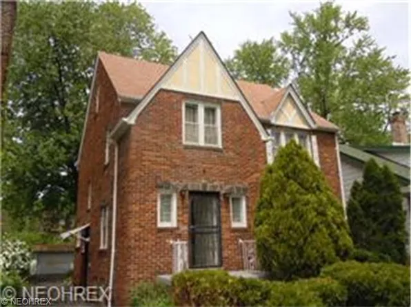 3609 Antisdale Rd, Cleveland Heights, OH 44118