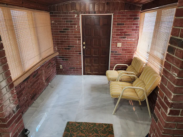 102 Cordova Rd — Photo 23