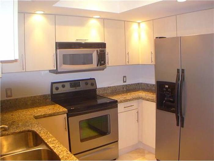 1st image of 2009 SE 10th Ave APT 308
