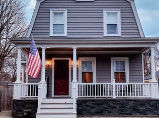 157 Elm St, Swansea, MA 02777