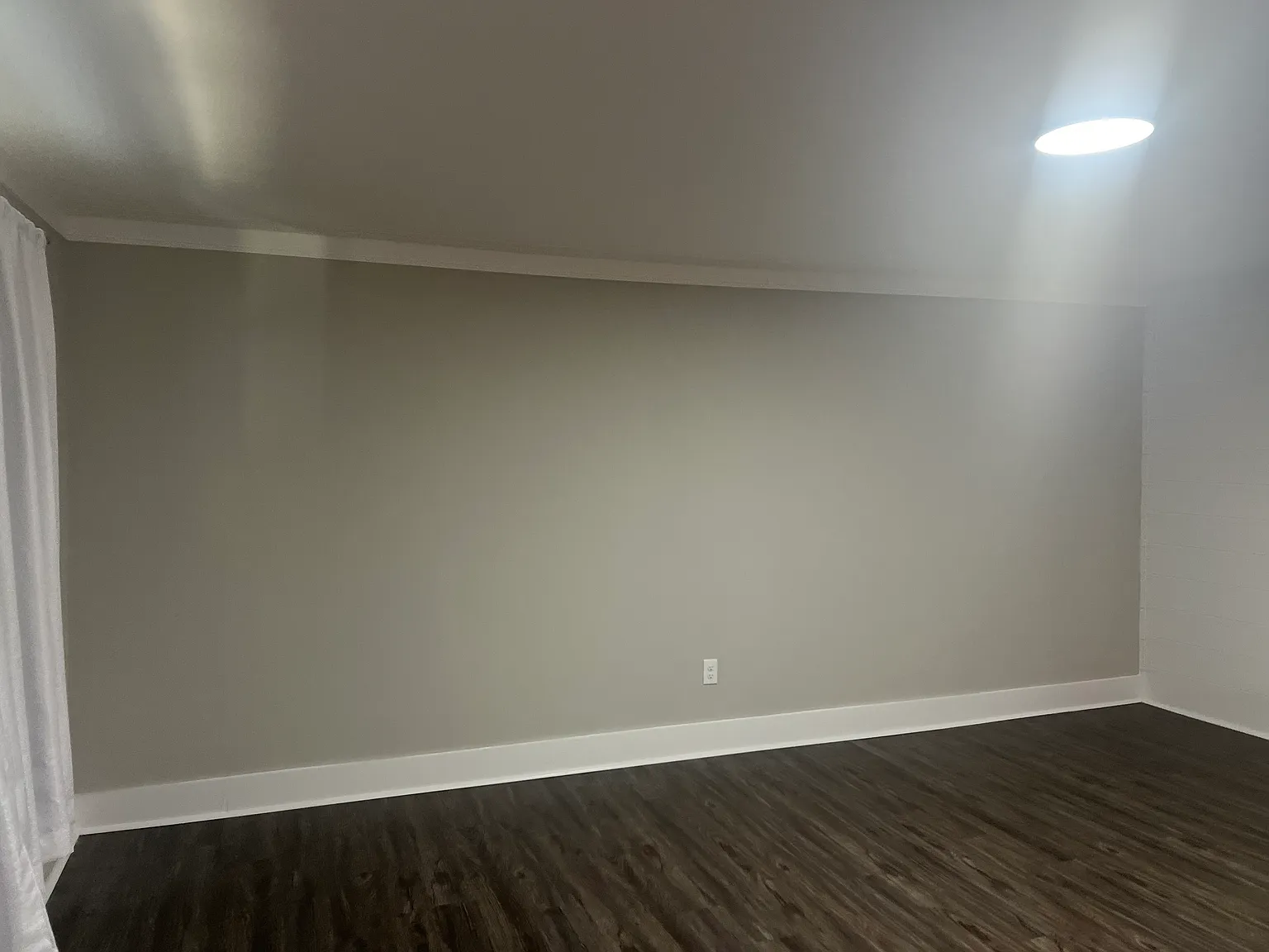 Studio, 400 sqft, $775 — Photo 4