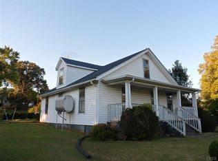 1028 8th St, Altavista, VA 24517