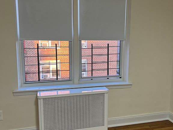 3rd image of 2681 W 2nd St APT 3C