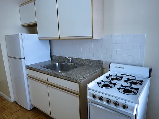 Rented by City & Suburban | media 16