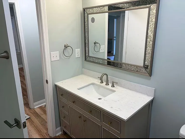 645 N Upper St — Photo 6