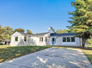 1931 Memorial Dr, Green Bay, WI 54303