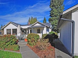 1004 Kentish Rd, Lynnwood, WA 98036