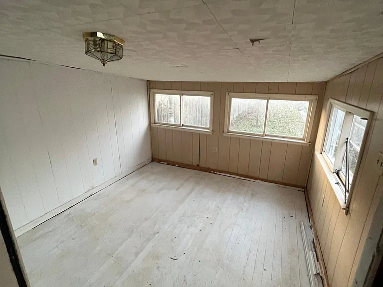 284 Cottage Hill Rd — Photo 7