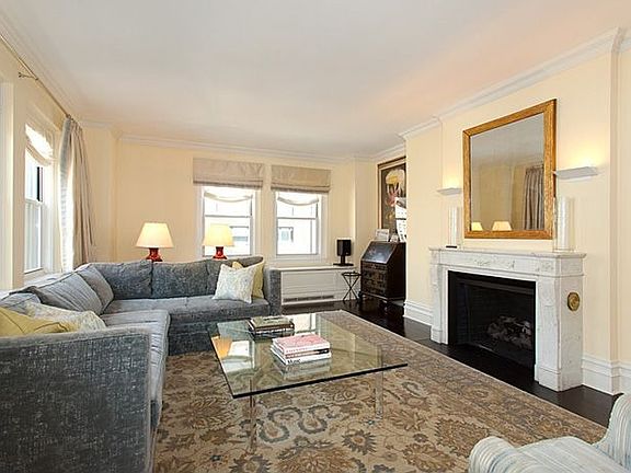 5th image of 1035 Park Ave