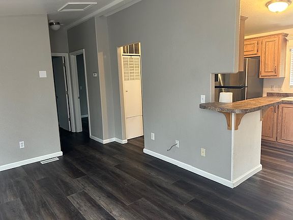 Living Room, Kitchen