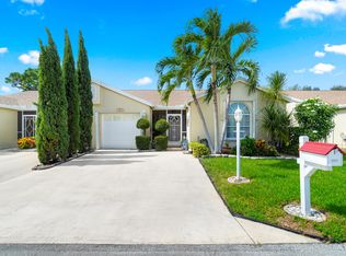 3513 Westminster Dr, Greenacres, FL 33463