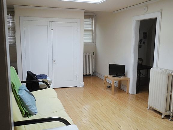 5th image of 733 Elm St #310