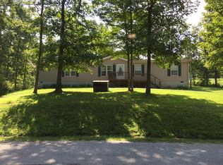 266 Catoosa Canyon Dr, Crossville, TN 38571