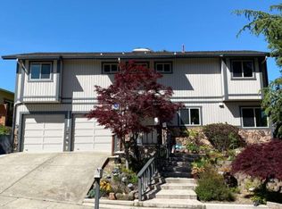 18882 W Cavendish Dr, Castro Valley, CA