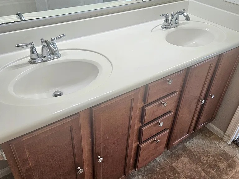 7564 W Charter Oak Rd — Photo 8