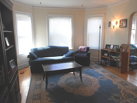 2nd image of 803 N Elmwood Ave #1N