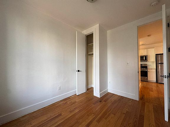 5th image of 431 Essex St #1F