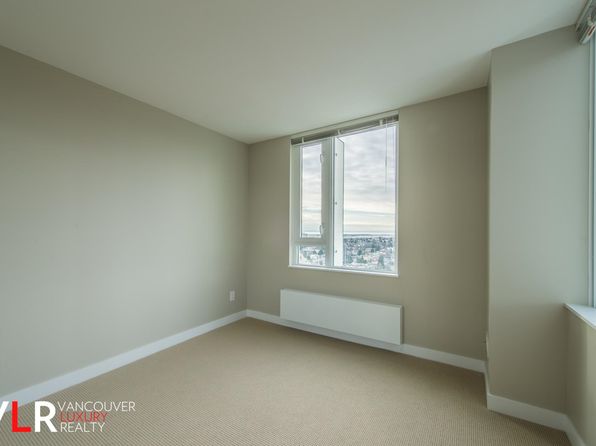 2 bedroom rental in Vancouver — photo 7