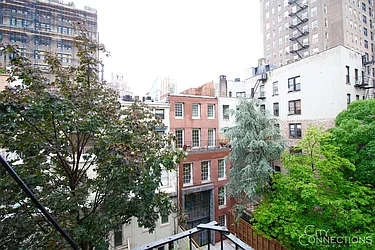 Rented by City Connections Realty