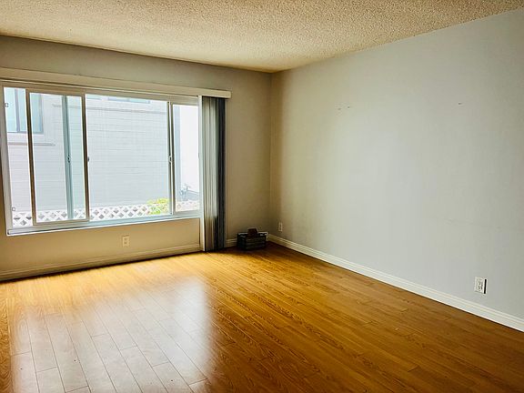 3rd image of 1117 11th St