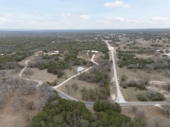 1415 CR 111, Lampasas, TX 76550