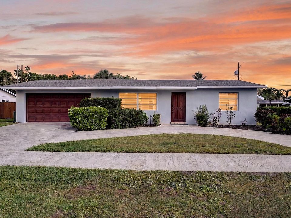 1st image of 760 Cinnamon Road