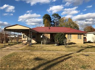 202 Legion Dr, Springhill, LA 71075