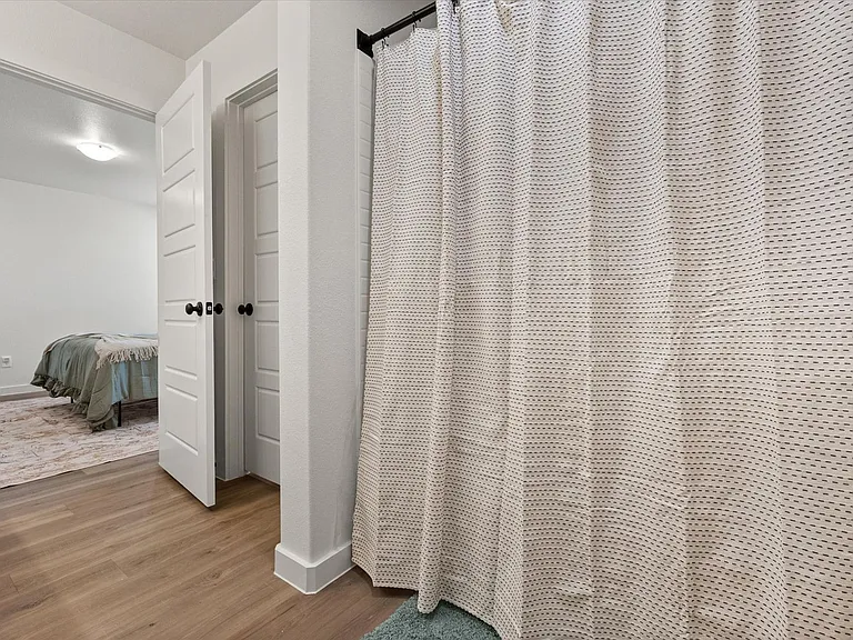 2156 Langford Ave — Photo 27