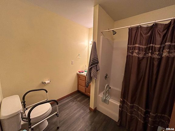 5th image of 3881 W Palmyra Ct #18