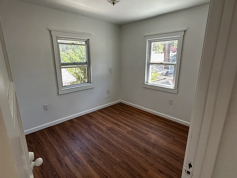 563 N Edgemoor Rd #2B — Photo 16