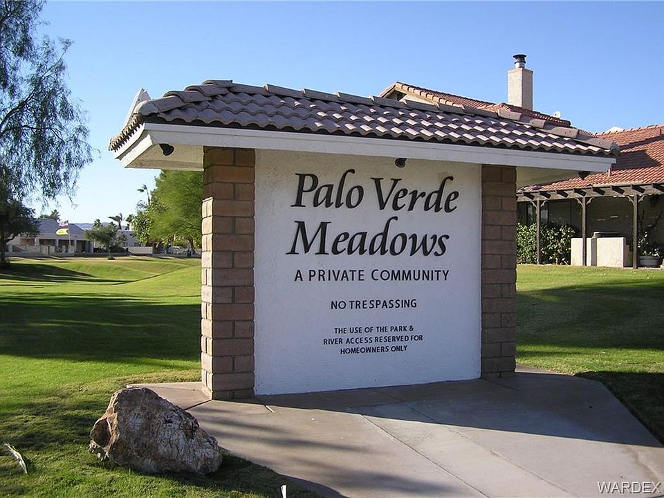 1st image of 2880 Country Club Plz