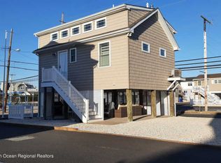 201 Harbor Dr, Lavallette, NJ 08735
