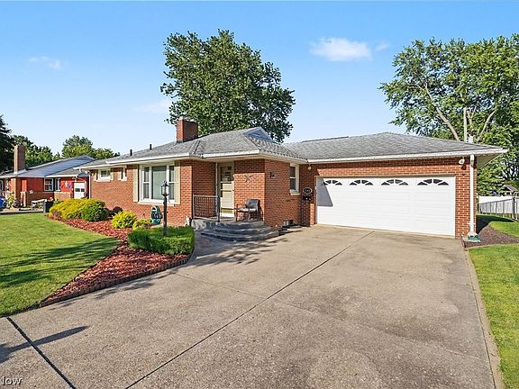 3rd image of 1540 Lilly Ln
