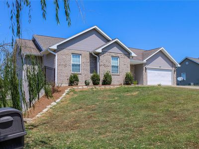 408 Stonewall Dr, Jackson, MO, 63755