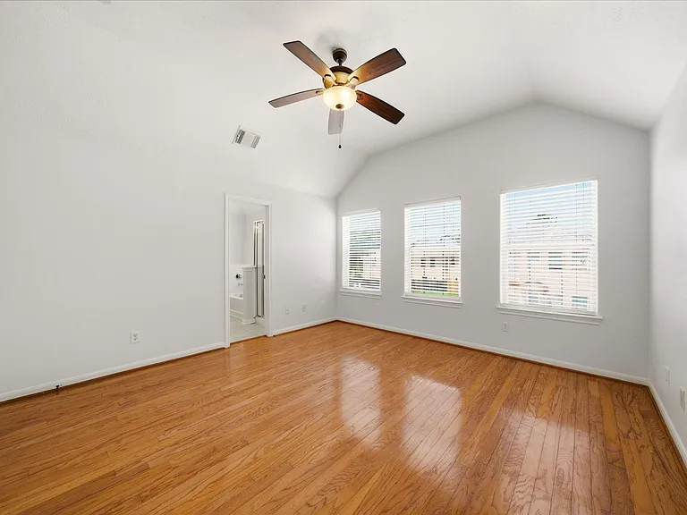 218 Plaza Del Sol Park — Photo 12