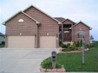 1209 Dynes Way, Sun Prairie, WI 53590