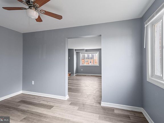 3rd image of 710 Kingston Rd