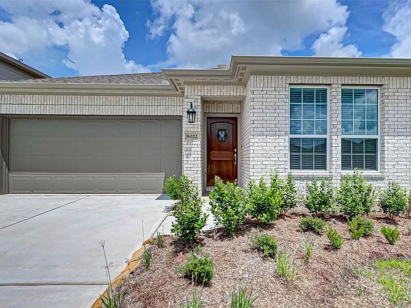 4th image of 8022 Pinebrook Arbor Ct