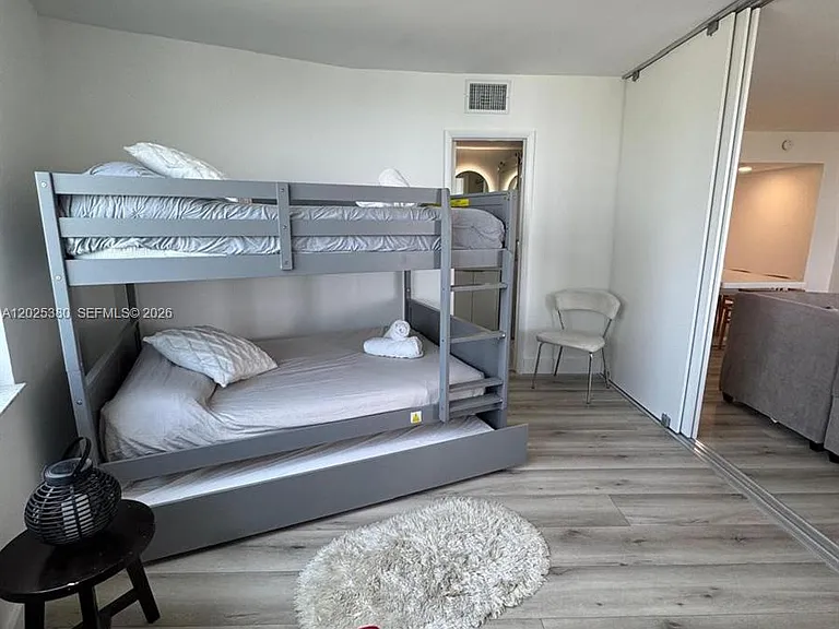 5401 Collins Ave #920 — Photo 23