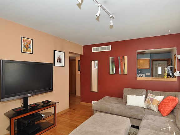 Notice Hardwood Floors