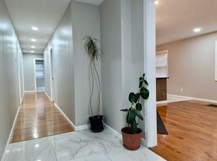 1855 Ella T Grasso Blvd, New Haven, CT 06511