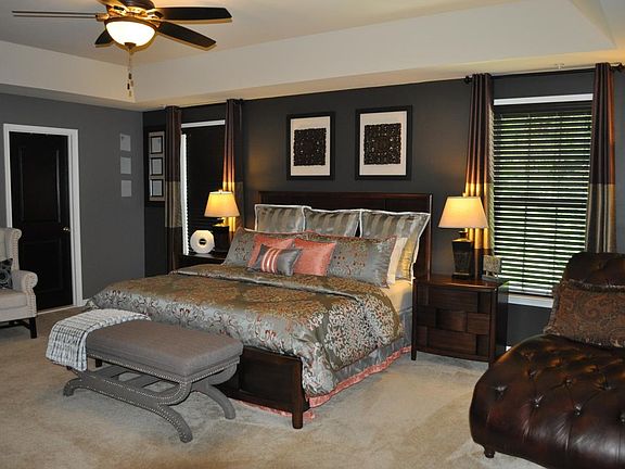 4th image of 14024 Vintage Ln