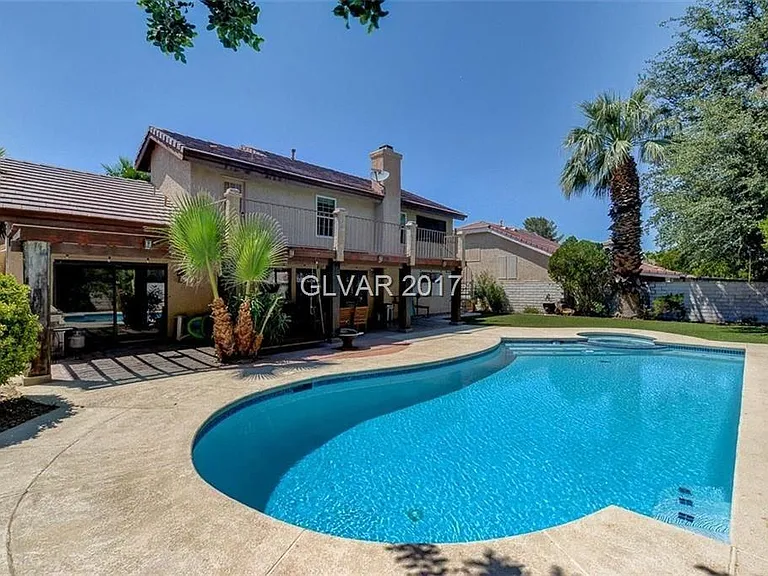 1826 Quarley Pl — Photo 2